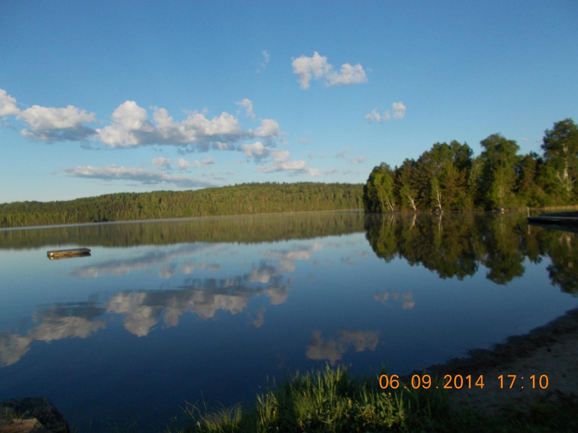 Bay Lake Inn - Frontiersman Motel Latchford Экстерьер фото