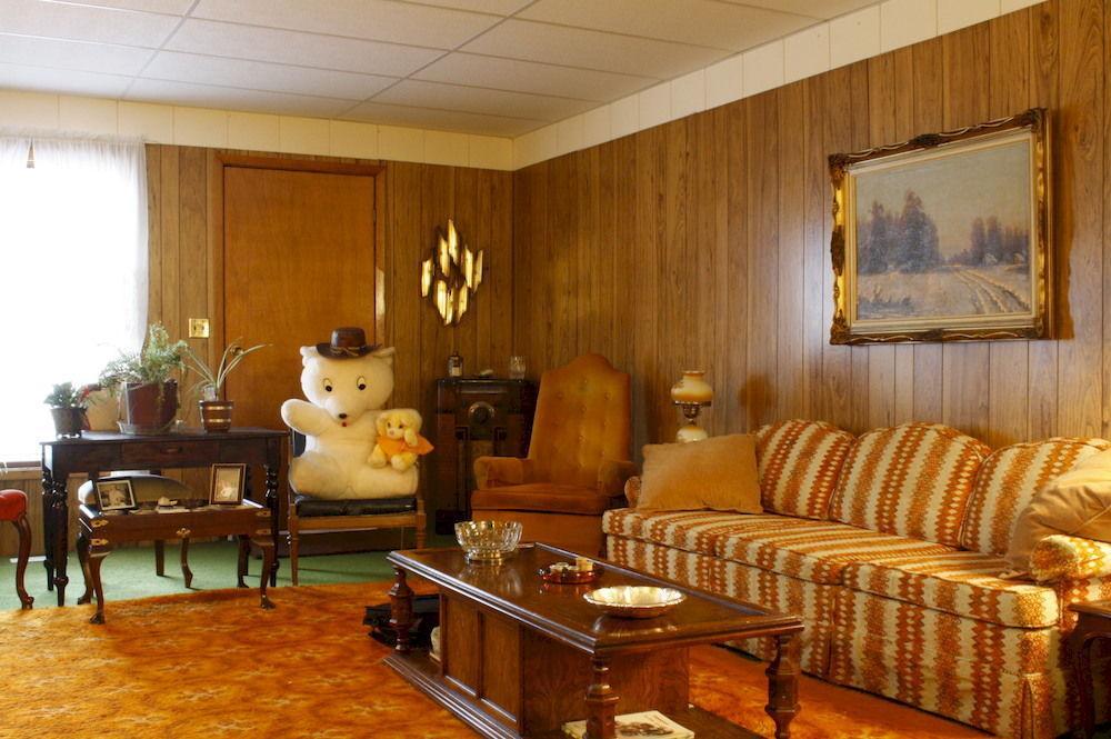 Bay Lake Inn - Frontiersman Motel Latchford Экстерьер фото