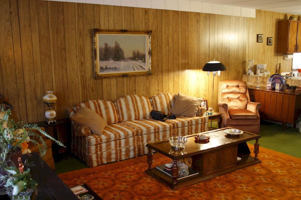 Bay Lake Inn - Frontiersman Motel Latchford Экстерьер фото